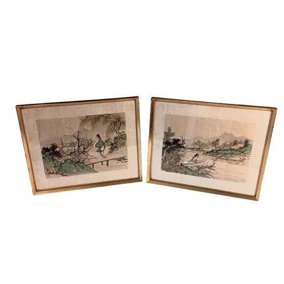 Vintage Chinese Asian Paintings on Silk Woman in Landscape Gold Frame Set of Two - Picture 1 of 16